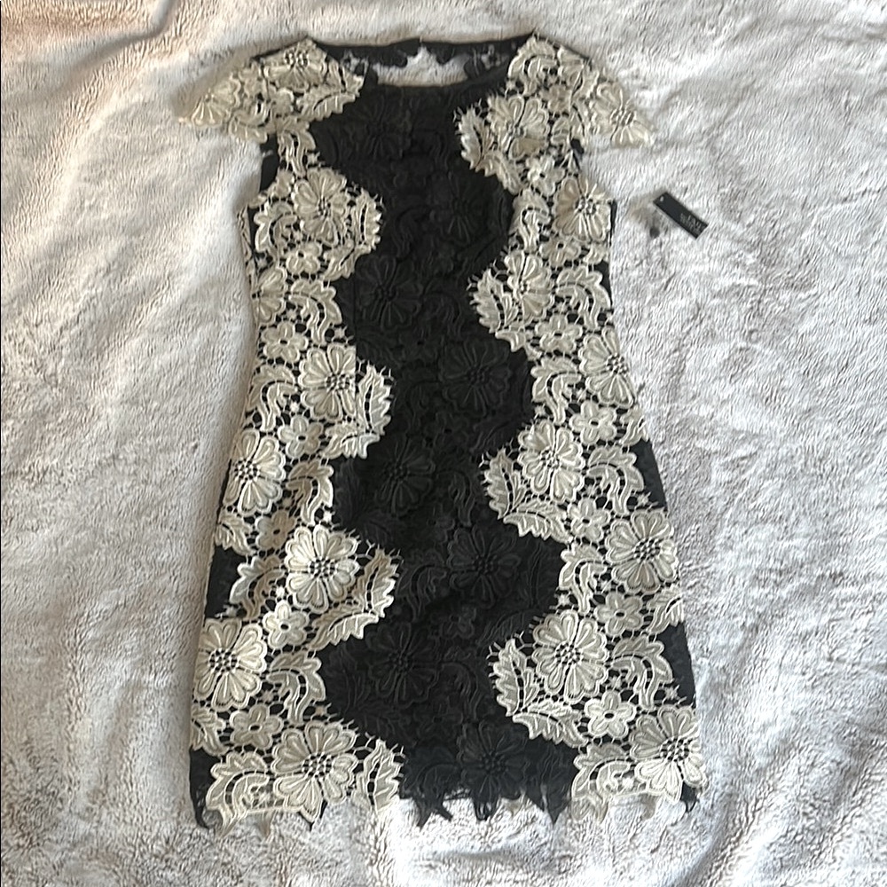 New Tahari floral lace dress